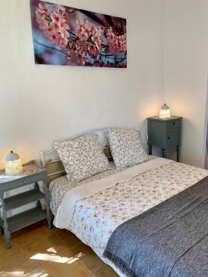 De La Soie Bed & Breakfast